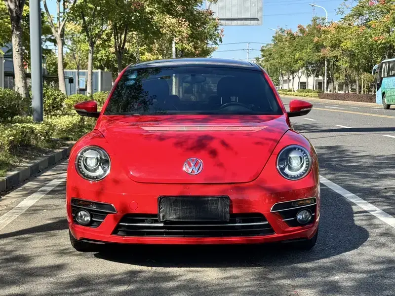 2018 Volkswagen Beetle с пробегом 72 000 км