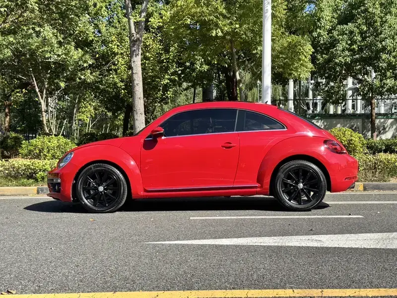 2018 Volkswagen Beetle с пробегом 72 000 км