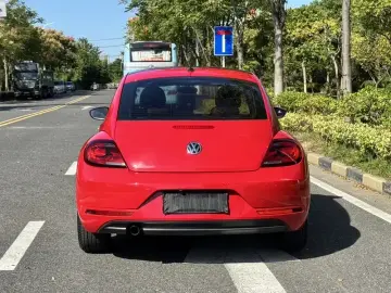 2018 Volkswagen Beetle с пробегом 72 000 км