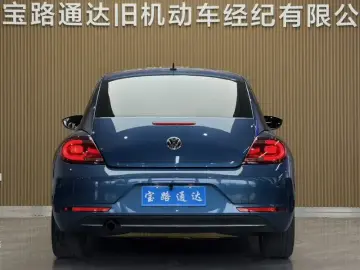 2018 Volkswagen Beetle с пробегом 14 000 км