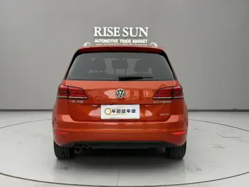 2018 Volkswagen Golf Sportsvan с пробегом 90 000 км