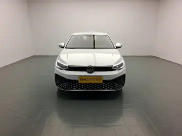 2025 Volkswagen Lavida с пробегом 20 100 км