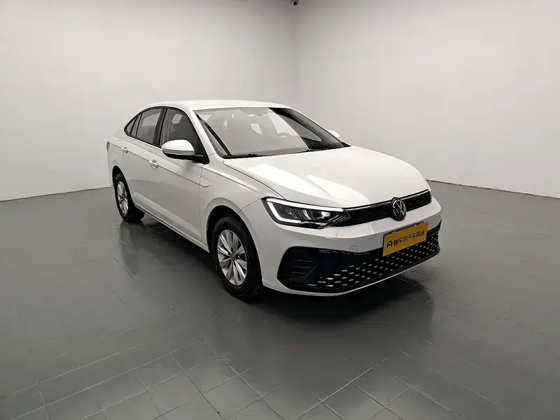 2025 Volkswagen Lavida с пробегом 20 100 км