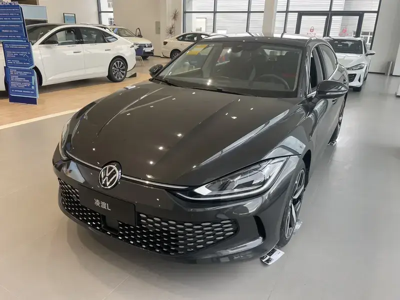 2025 Volkswagen Lamando с пробегом 100 км