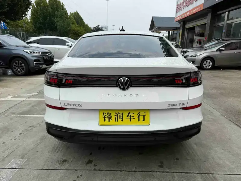2023 Volkswagen Lamando с пробегом 45 000 км