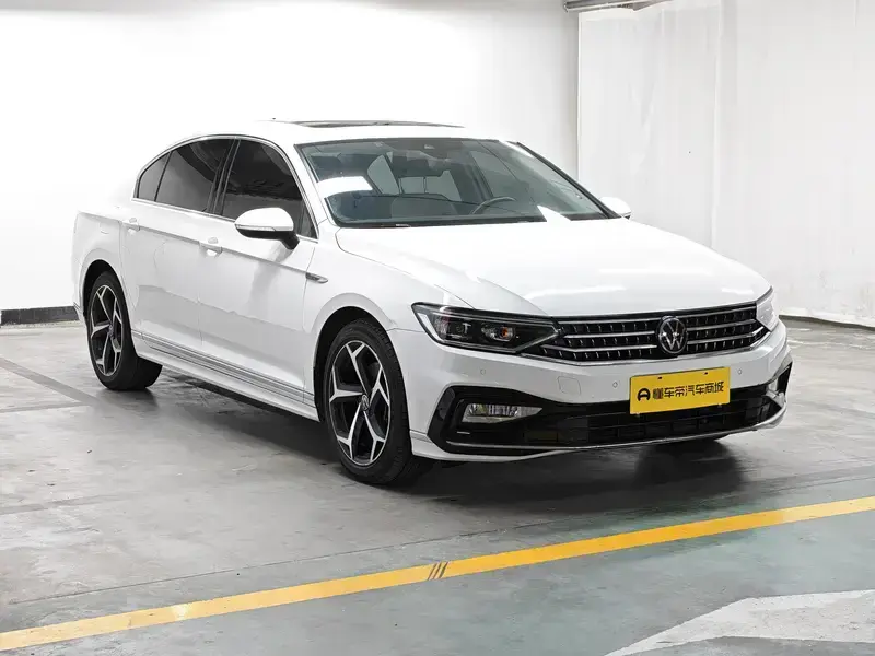 2023 Volkswagen Magotan с пробегом 100 000 км