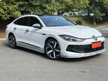 2022 Volkswagen Lamando с пробегом 30 000 км