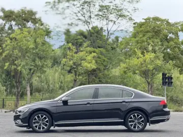 2020 Volkswagen Magotan с пробегом 34 000 км