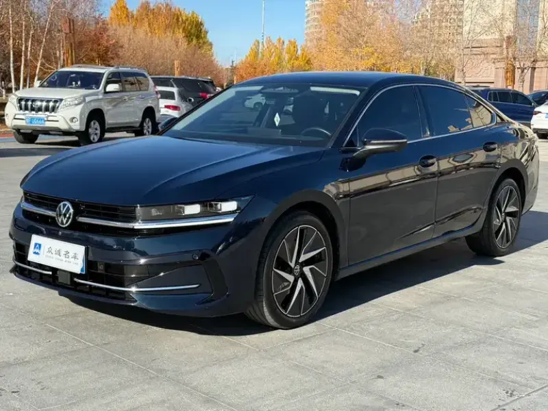 2024 Volkswagen Magotan с пробегом 15 000 км