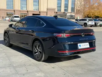 2024 Volkswagen Magotan с пробегом 15 000 км
