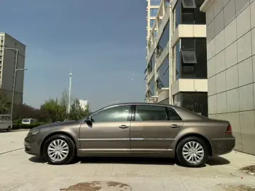 2012 Volkswagen Phaeton с пробегом 106 000 км