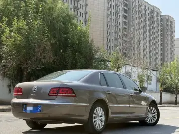 2012 Volkswagen Phaeton с пробегом 106 000 км