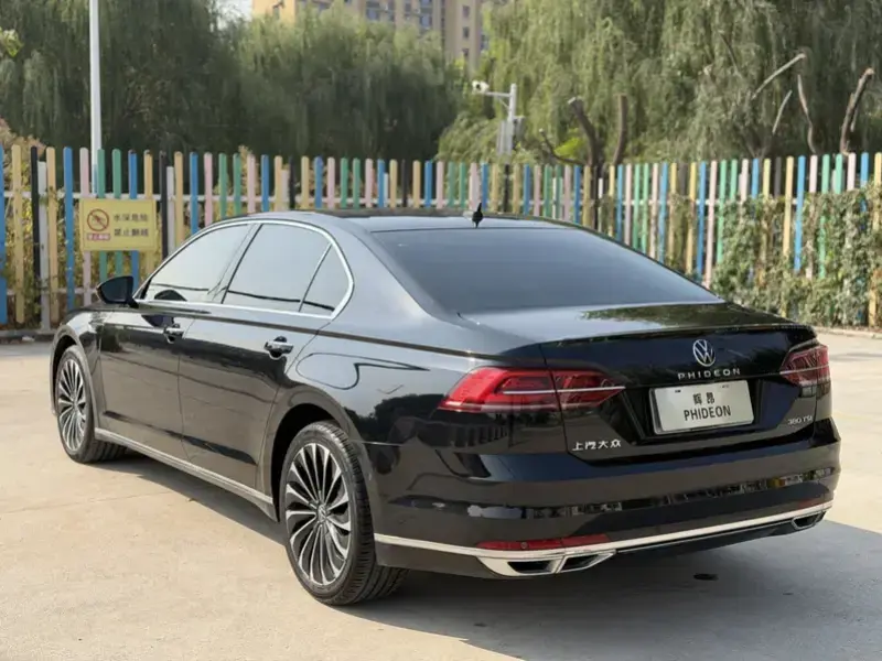2021 Volkswagen Phideon с пробегом 86 400 км
