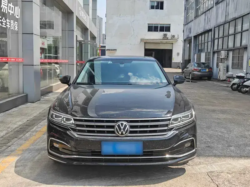 2021 Volkswagen Phideon с пробегом 74 000 км
