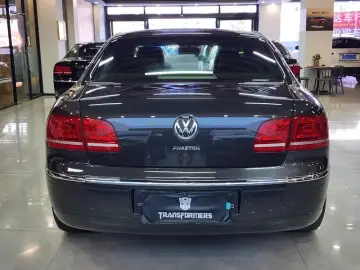 2012 Volkswagen Phaeton с пробегом 210 000 км