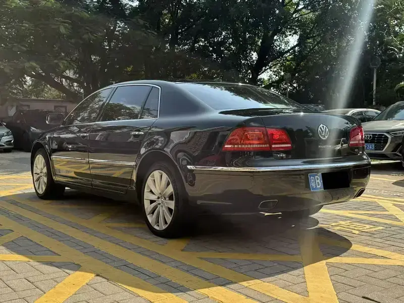 2011 Volkswagen Phaeton с пробегом 195 000 км