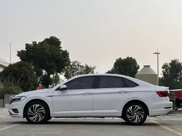 2022 Volkswagen Sagitar с пробегом 29 000 км