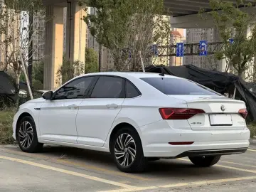 2022 Volkswagen Sagitar с пробегом 29 000 км