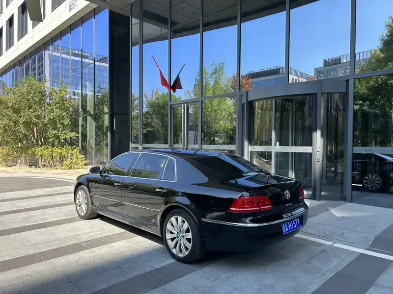 2011 Volkswagen Phaeton с пробегом 106 000 км