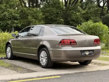 2014 Volkswagen Phaeton с пробегом 146 000 км