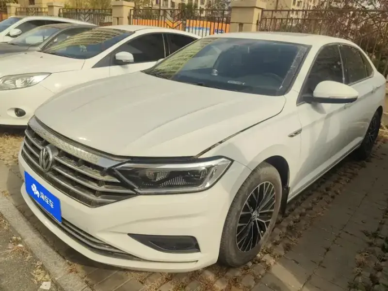 2021 Volkswagen Sagitar с пробегом 14 000 км