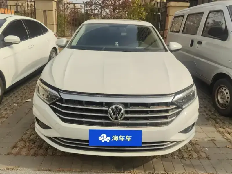 2021 Volkswagen Sagitar с пробегом 14 000 км