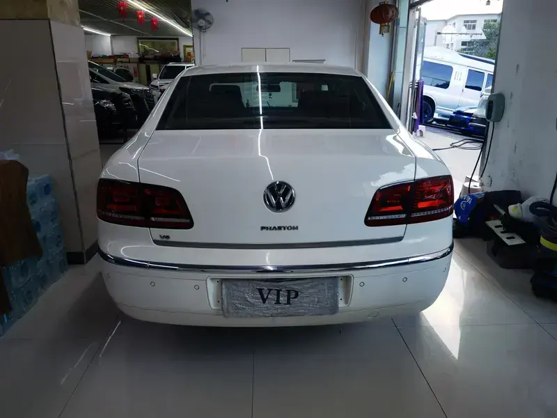 2012 Volkswagen Phaeton с пробегом 130 000 км