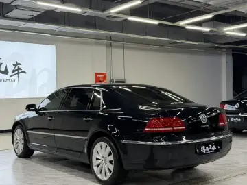2012 Volkswagen Phaeton с пробегом 180 000 км