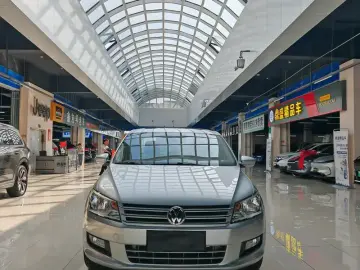 2013 Volkswagen Santana с пробегом 114 000 км