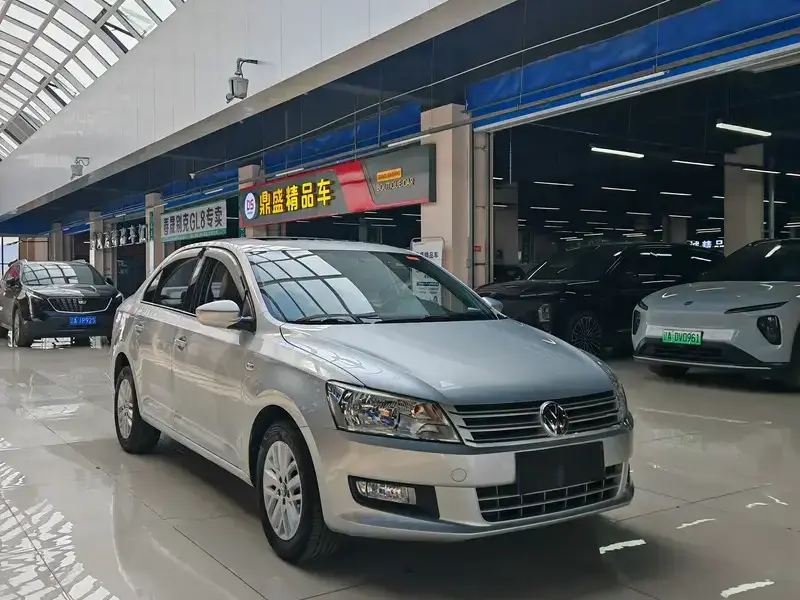 2013 Volkswagen Santana с пробегом 114 000 км