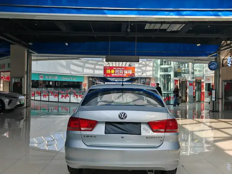 2013 Volkswagen Santana с пробегом 114 000 км