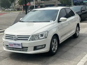 2015 Volkswagen Santana с пробегом 90 000 км