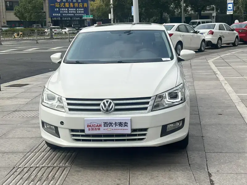 2015 Volkswagen Santana с пробегом 90 000 км