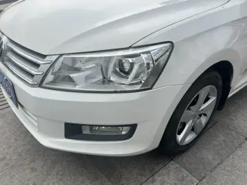 2015 Volkswagen Santana с пробегом 90 000 км