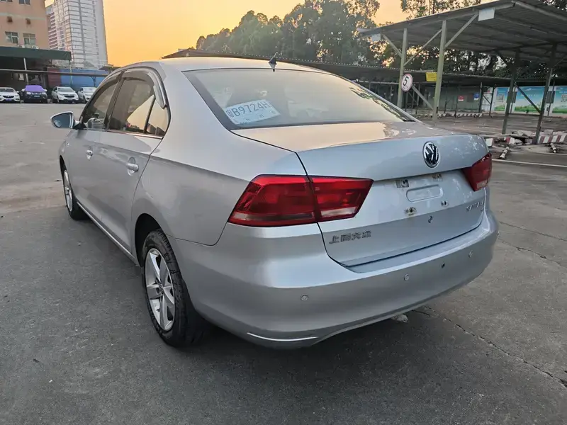 2015 Volkswagen Santana с пробегом 114 000 км