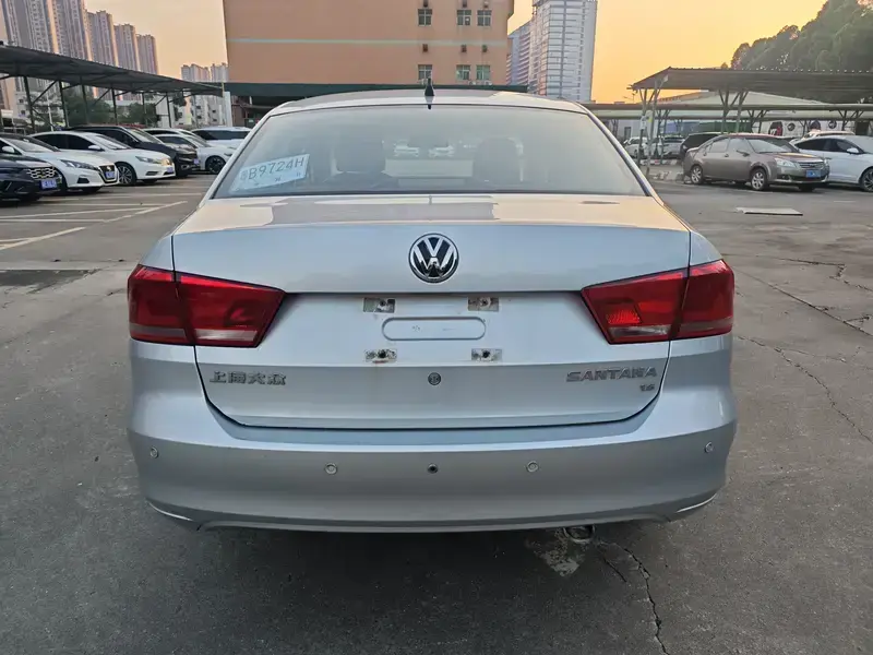 2015 Volkswagen Santana с пробегом 114 000 км