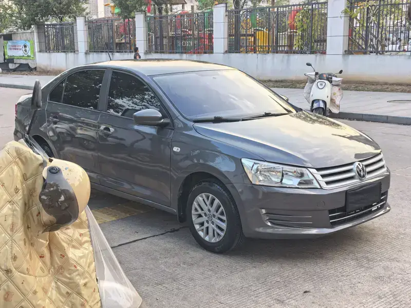 2015 Volkswagen Santana с пробегом 100 000 км
