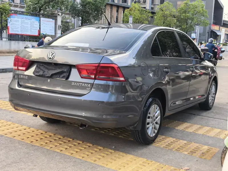 2015 Volkswagen Santana с пробегом 100 000 км