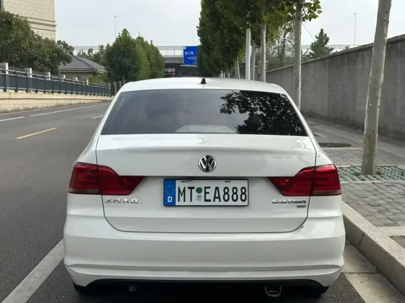 2016 Volkswagen Santana с пробегом 61 000 км