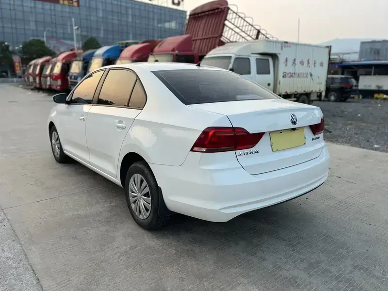 2021 Volkswagen Santana с пробегом 17 000 км