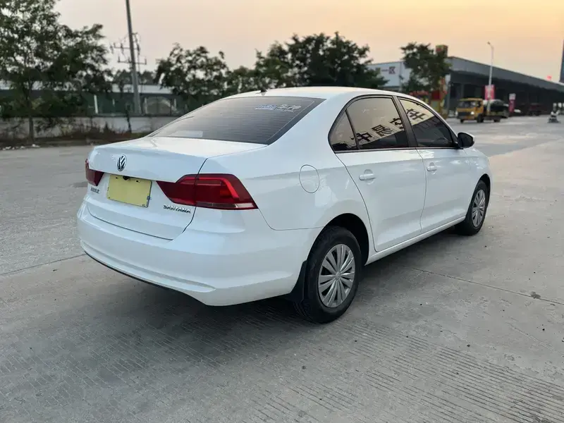 2021 Volkswagen Santana с пробегом 17 000 км