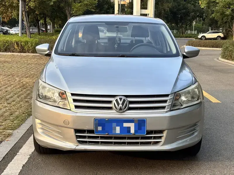 2015 Volkswagen Santana с пробегом 90 000 км