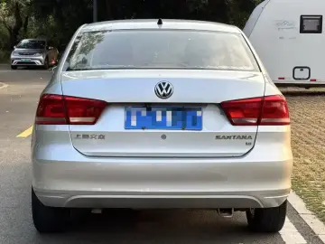 2015 Volkswagen Santana с пробегом 90 000 км