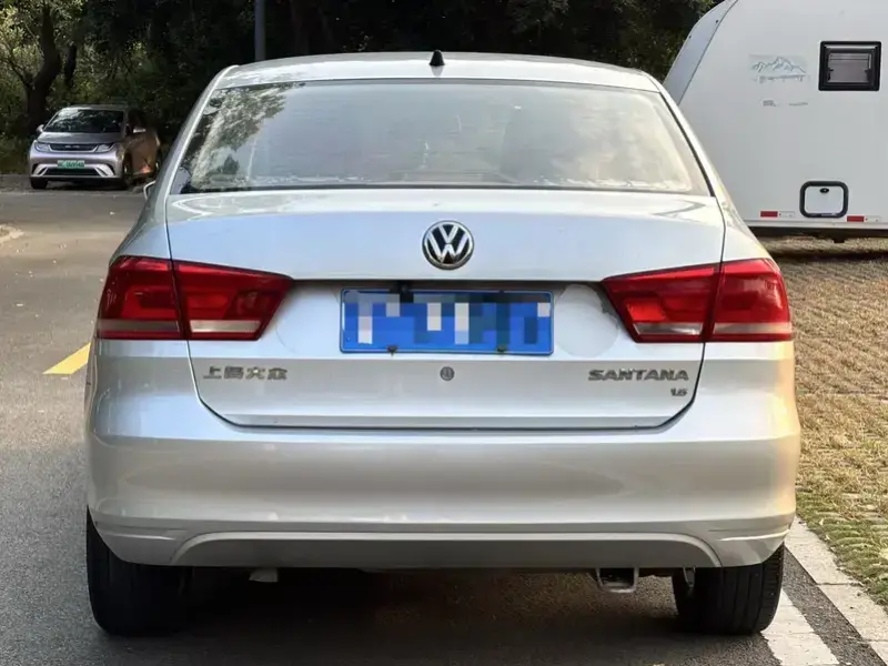 2015 Volkswagen Santana с пробегом 90 000 км