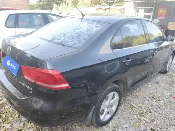 2013 Volkswagen Santana с пробегом 86 000 км