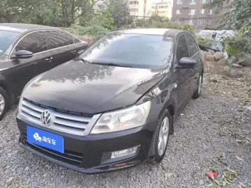 2013 Volkswagen Santana с пробегом 86 000 км