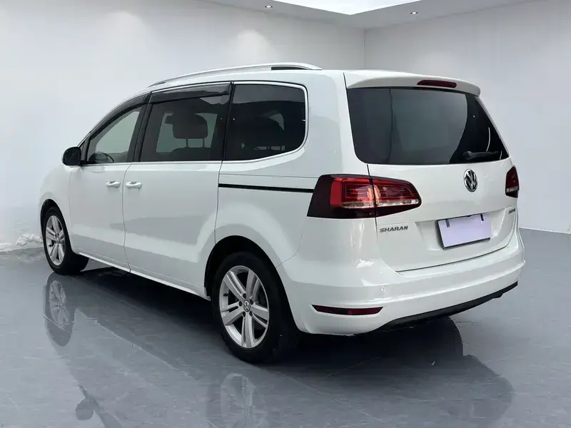 2016 Volkswagen Sharan с пробегом 74 000 км