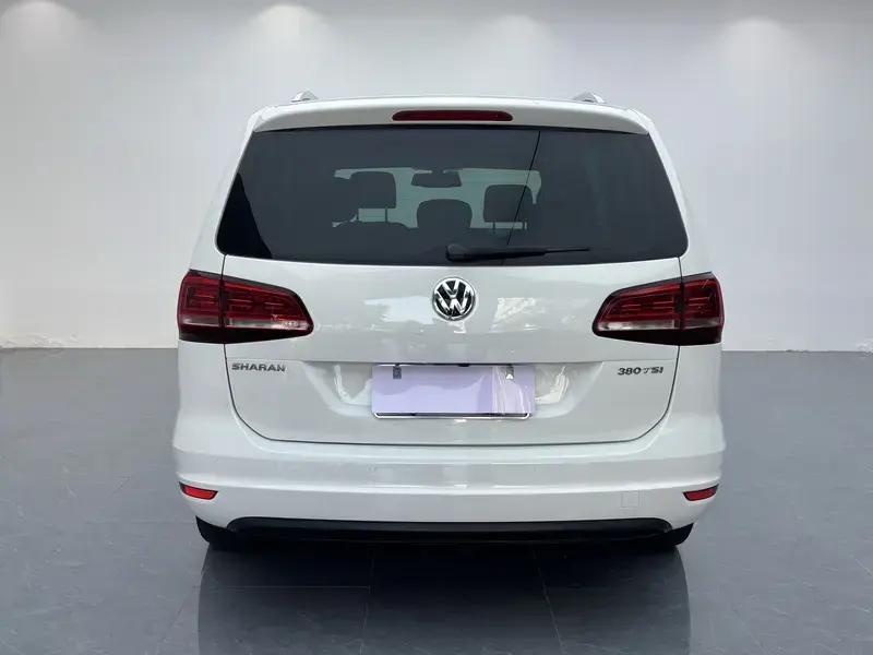 2016 Volkswagen Sharan с пробегом 74 000 км