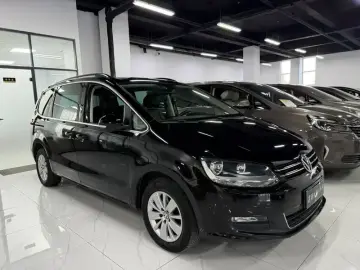 2015 Volkswagen Sharan с пробегом 106 000 км