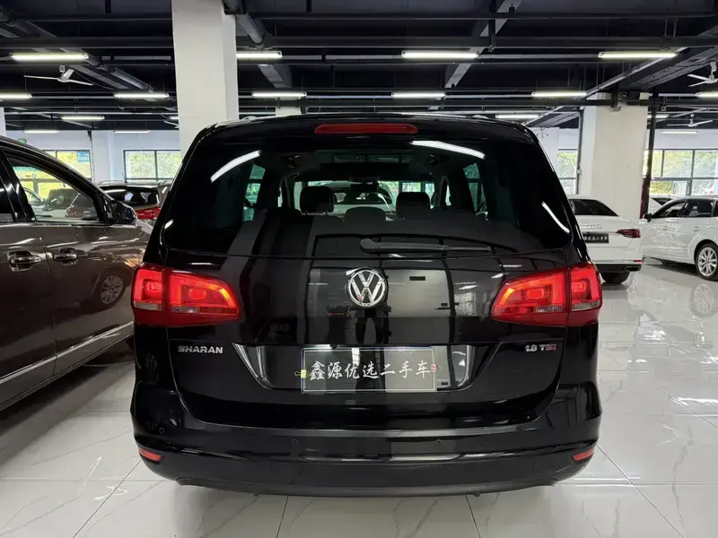2015 Volkswagen Sharan с пробегом 106 000 км